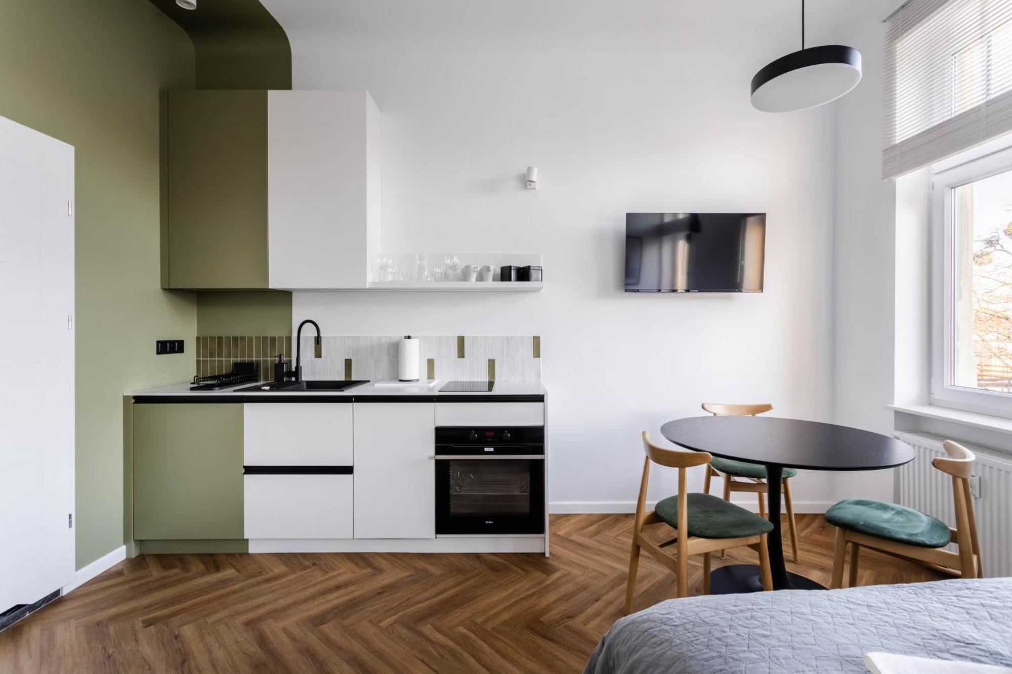 Przytulne I Komfortowe Studia Very Berry W Poznaniu By Noclegi Renters Exterior foto