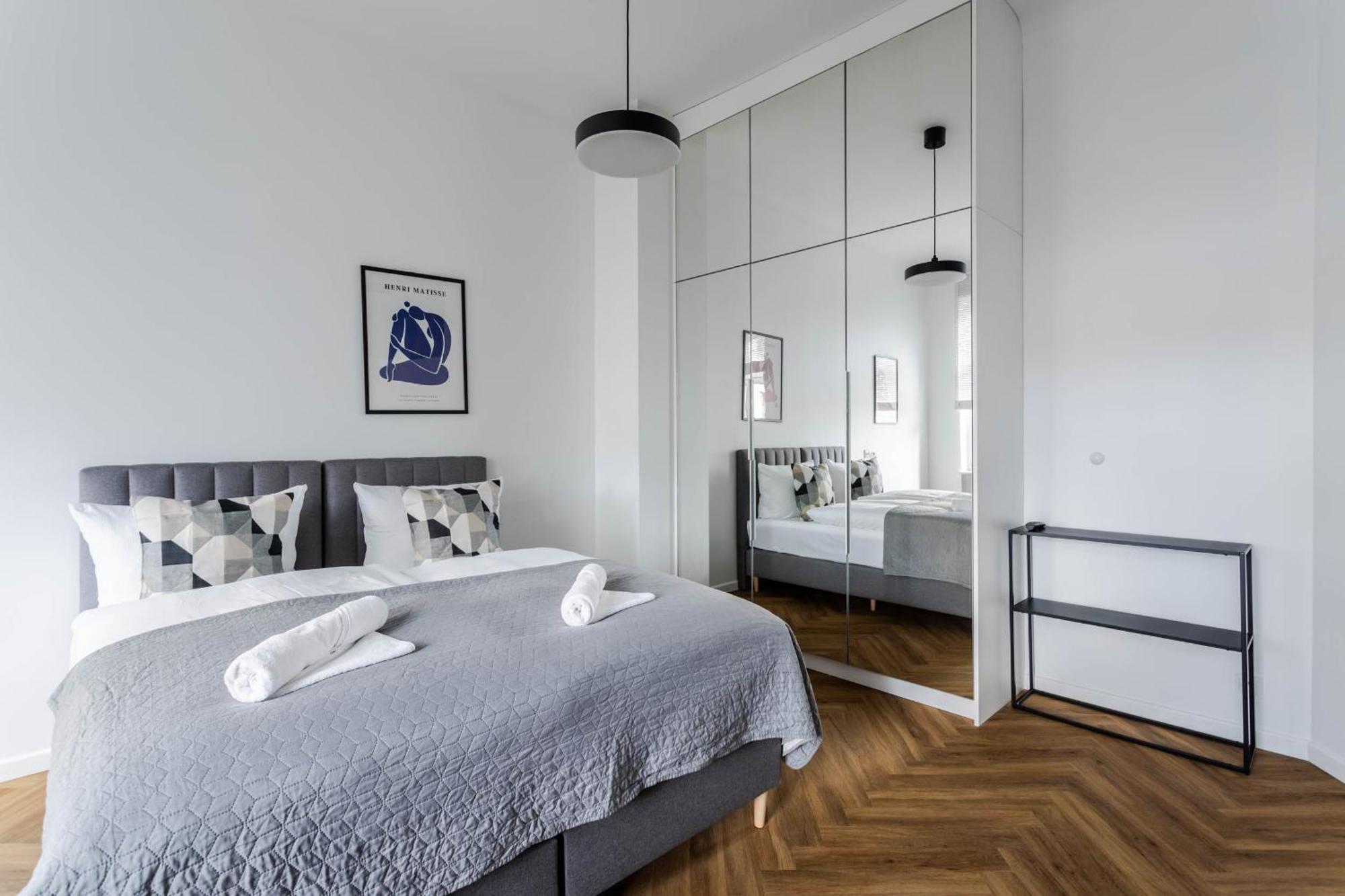Przytulne I Komfortowe Studia Very Berry W Poznaniu By Noclegi Renters Exterior foto